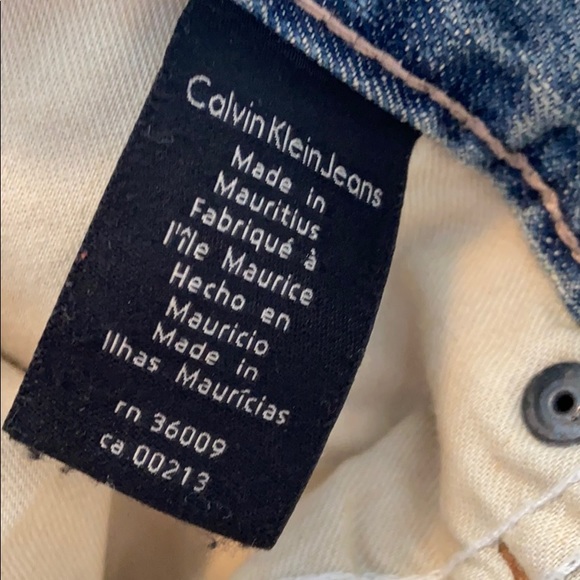 Calvin Klein Jeans - Picture 5 of 8